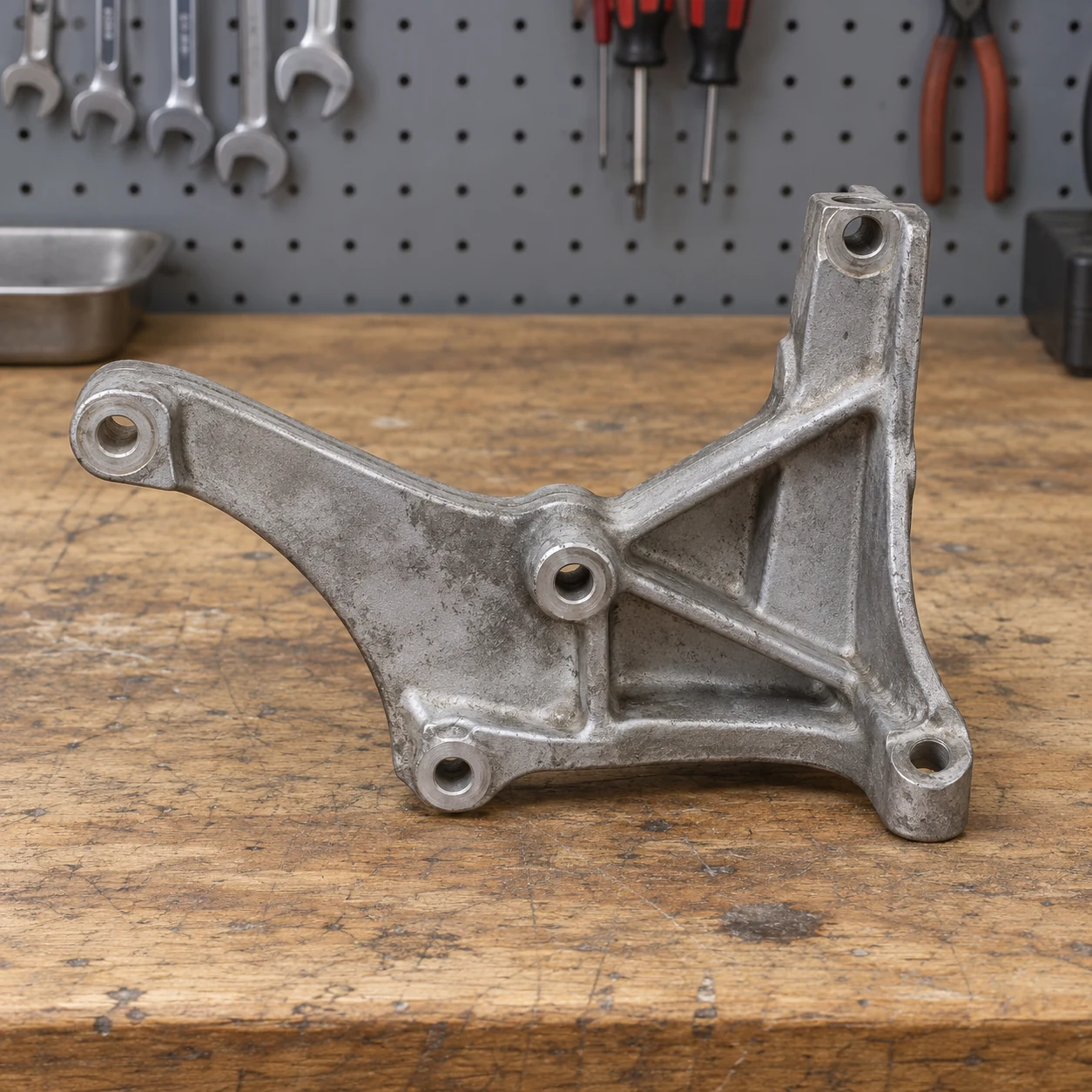 Subaru P/S čerpadlo držák 22870AA140 22870AA140