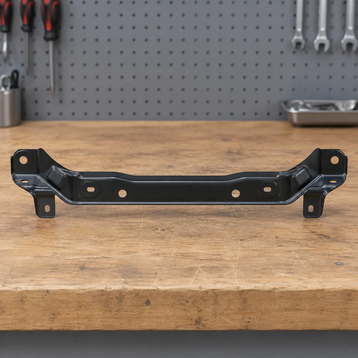 Subaru BRACKET-RADIATOR,UPPER 45124AG000 45124AG000